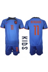 Alankomaat Steven Berghuis #11 Jalkapallovaatteet Lasten Vieraspeliasu MM-kisat 2022 Lyhythihainen (+ Lyhyet housut)